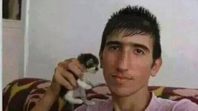 Kedileri çok sevdiğimi söyleyip kedilerle fotoğraf çekilsem kız tavlayabilir miyim?