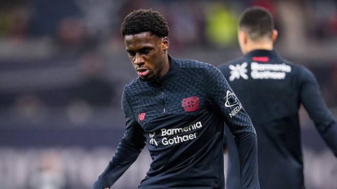 Ernest Poku Beşiktaşta! Ne düşünüyorsunuz?