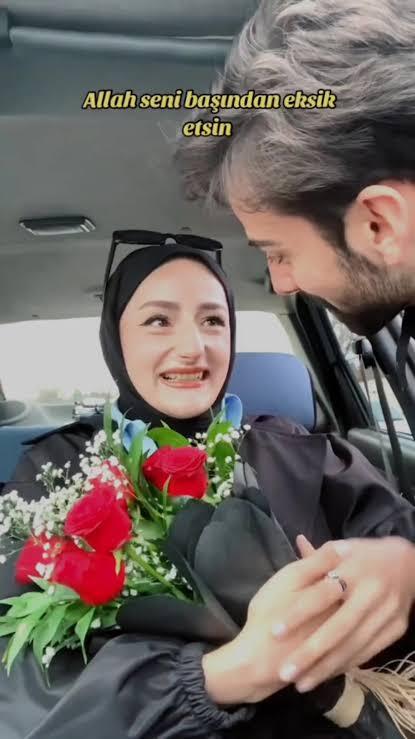 Birinin sizi kötülemek için bu kadar çabalaması komik değil mi:D?