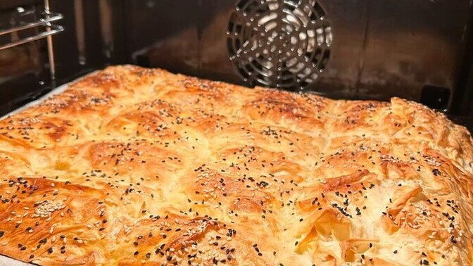 Börek neli olmalı kıymalı mı peynirli mi?