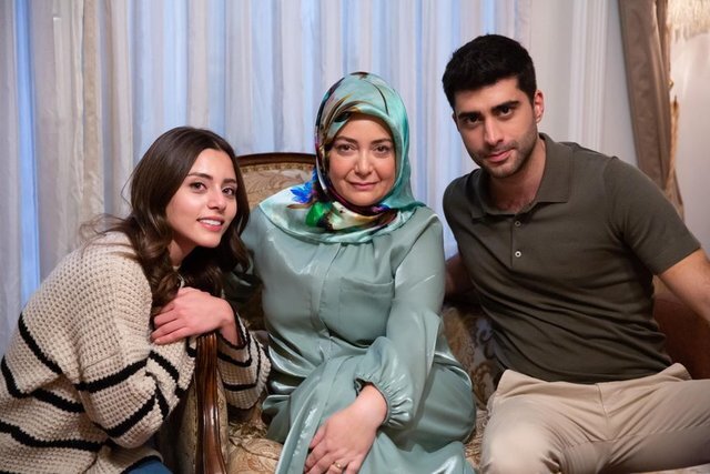 Kızlar, evleneceğiniz kişi veya ailesi sizden kapanmanızı istese kabul eder misiniz?