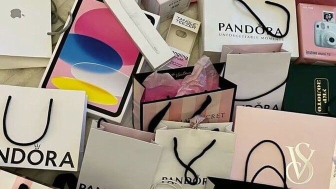 Tarzınıza uymayan bir şeyi sırf moda diye alır mıydınız?