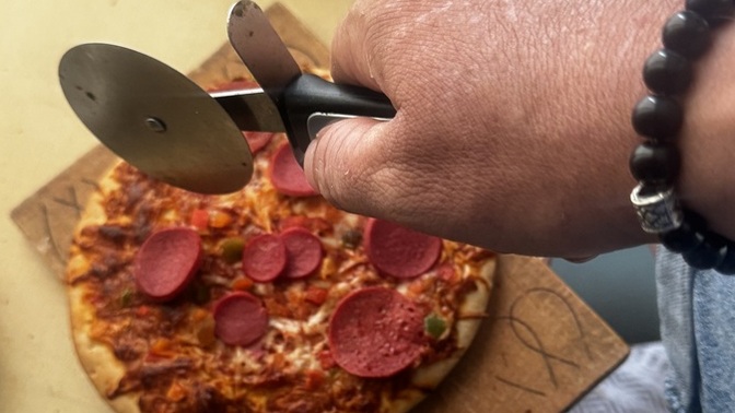 Evde pizza yapar mısınız?