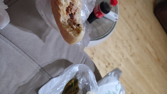 Yeni flörtüm bana akşam yemeği için suşi yerine döner siparişi vermiş cimri olduğu için ayrılacam ne behane bula bilirim?