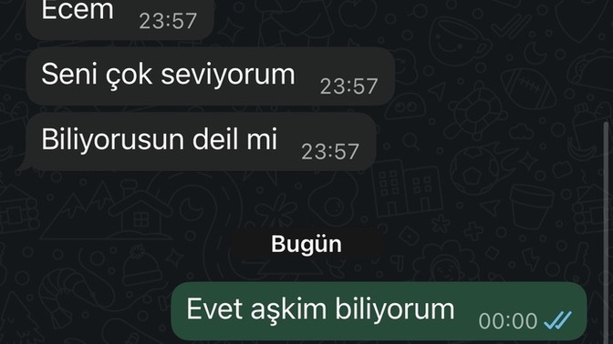 Sevgilimin durup dururken seni seviyorum demesi normal mi?
