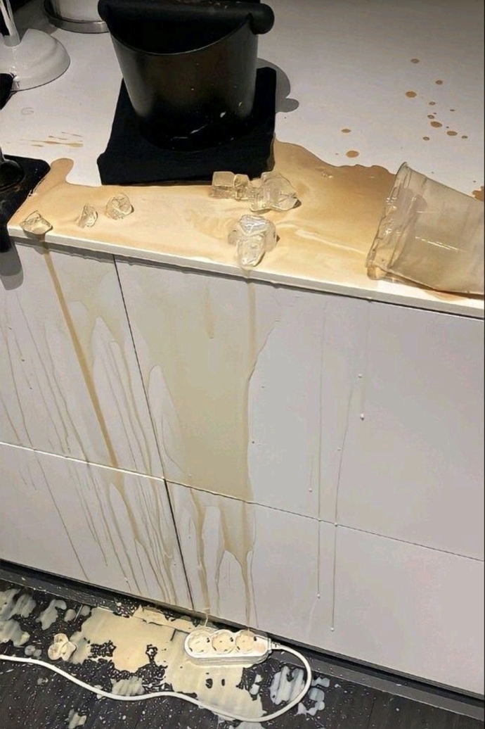 var mı benim gibi sakar olan?