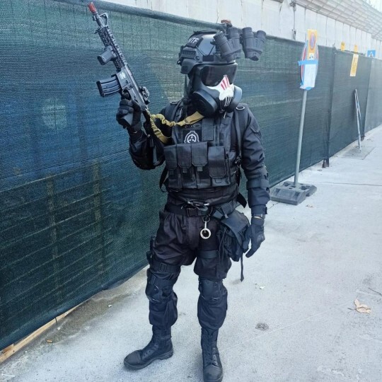 Sizce hangi MTF asker cosplayı hangisi ?