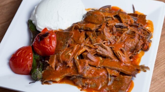 İskender kebap sever misin?