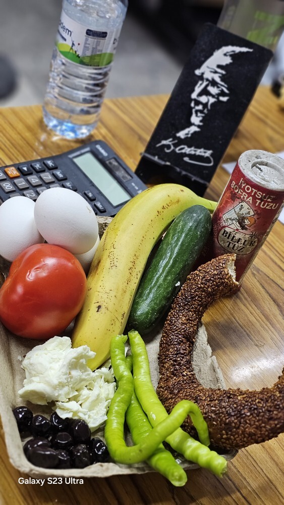 Bol vitaminli esnaf kahvaltısı nasıl görünüyor?