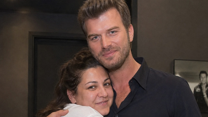 Yapay zekaya kendimi kivanc tatlitugya montajladim nasil olmus 🤣 yeni kocam olur kendisi?