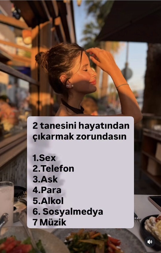 2 tanesini çıkarman gerek hangilerini çıkarırsın?