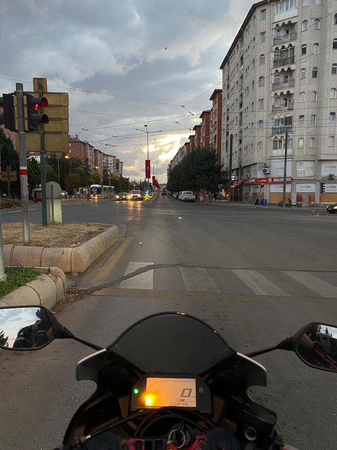 Kapalı havaları sever misin?