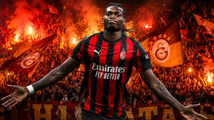 Rafael Leao Galatasarayda! Ne düşünüyorsunuz?