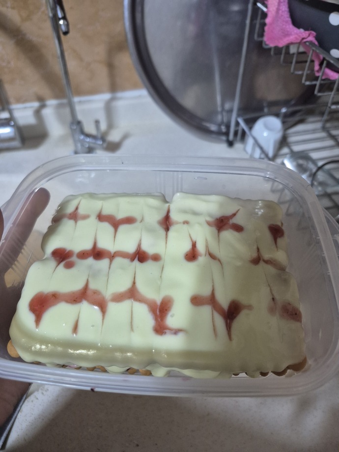Sevgilime yaptığım pasta nasıl görünüyor?