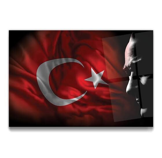 30 Ağustos Zafer Bayramı kutlu olsun, siz hiç şehitlikte cephede savaşan dedenize denk geldiniz mi?