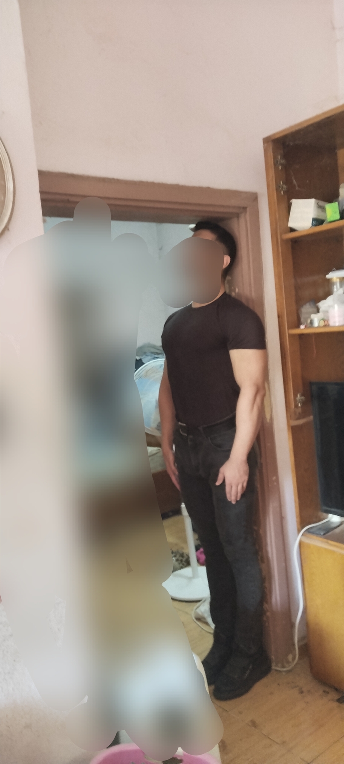 Kapının Boyu 203 cm ise benim boyum kaçtır sizce tahmini?