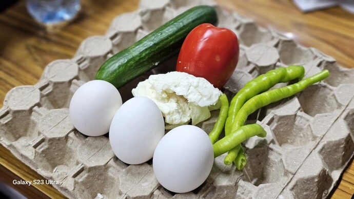 Bu sabahki doyurucu esnaf kahvaltım nasıl gözüküyor?