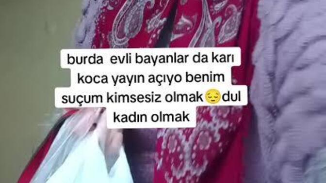 Sitede hayatımın aşkını bulamazsam şansımı reelde ki dul ve emeklilerle denesem bulabilir miyim?
