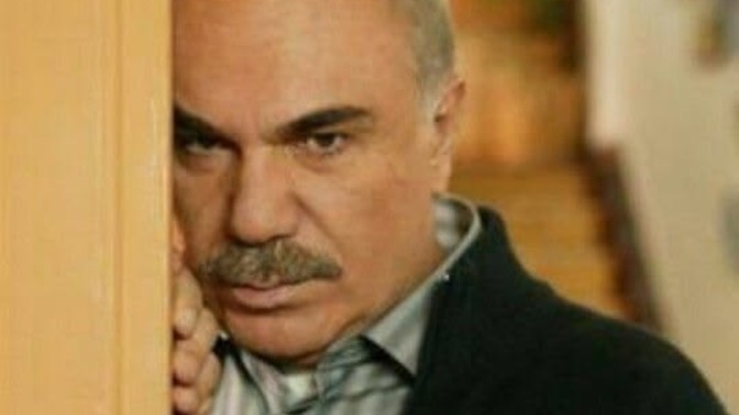 Çıplak gösteren gözlüğünüz olsaydı İlk nerede kullanır kime bakardınız?