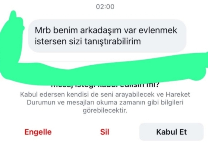 Sosyal medyada mesaj kutunuza gelen en ilginç, en unutamadığınız mesaj neydi?