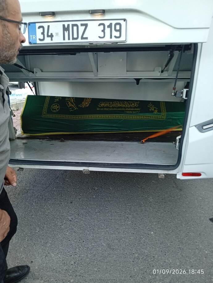 Belki saçma bir soru olacak ama hiç içinde cenaze olan bir otobüste seyahat ettiniz mi?
