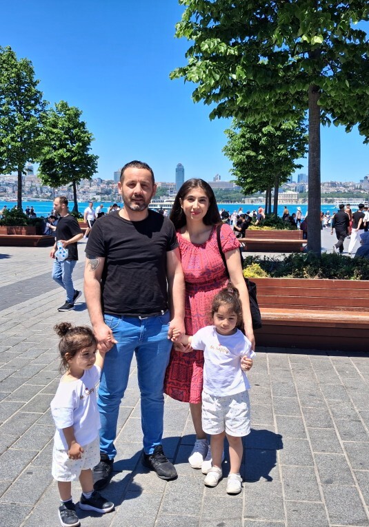 Kocam sürekli beni çirkin ve değersiz hissettiriyor, gerçekten ondan daha mı kötüyüm?
