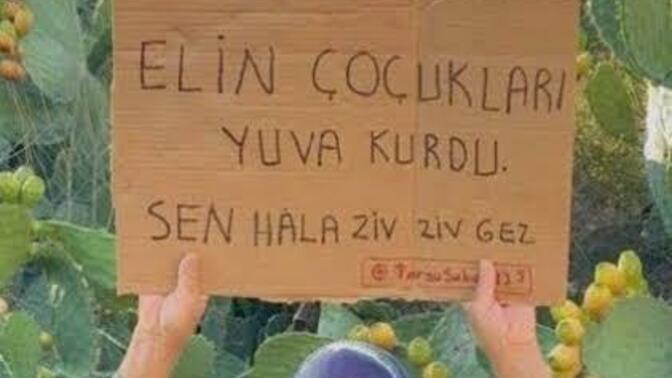 Aileniz evlen artık diyor mu?