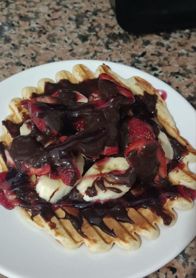 Arkadaşlar waffle yaptım nasıl görünüyor?