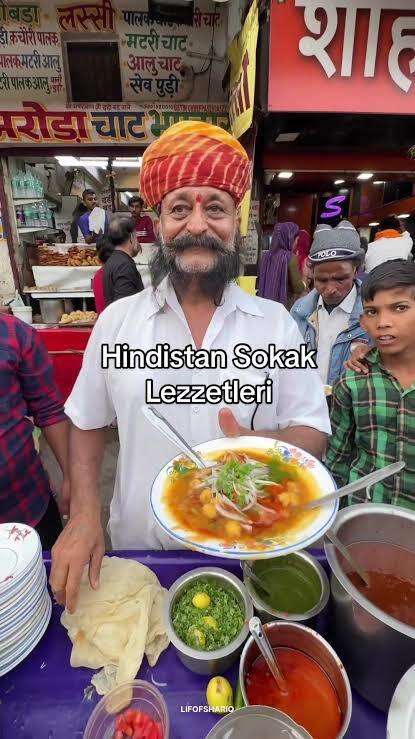 Sitede hayatımın aşkını bulursam onu hindistan sokak lezzetlerini tatmaya götürsem hoşuna gider mi?