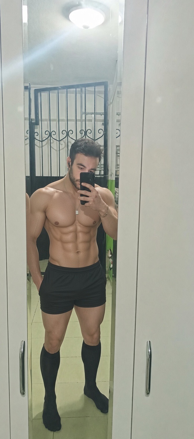 Fiziğim nasıl gençler, vücut orantım ve tipim hakkında ne düşünüyorsunuz?