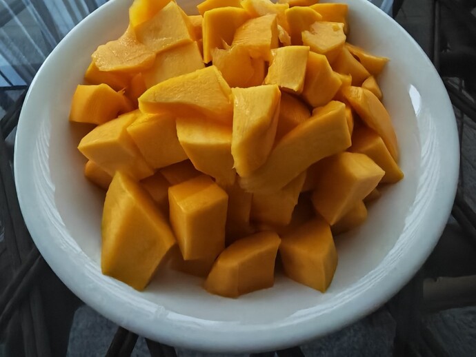 Mango mevsiminde günde veya haftada ne kadar mango tüketiyorsunuz?