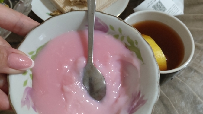 Flörtum tatlı sevdiğimi bildiği halde tiramisu yerine puding yollamış sizce ayrılmalı mıyım?