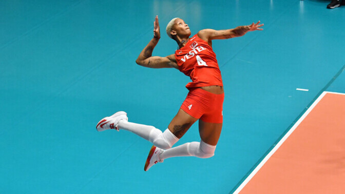 Filenin Sultanları yeniden Avrupa Şampiyonu! Biz voleybol ülkesi değilsek neyiz?