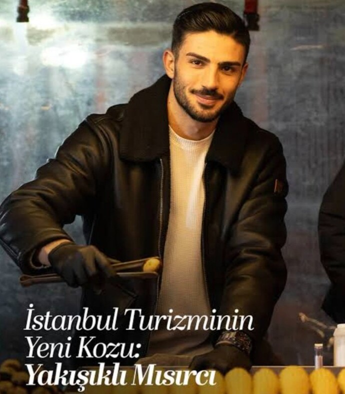 Mısırci Alper temel yakışıklı mısırci olarak ünlendi kızlar büyük hayranı aşk duyanlar bile var ne düşünüyorsunuz?