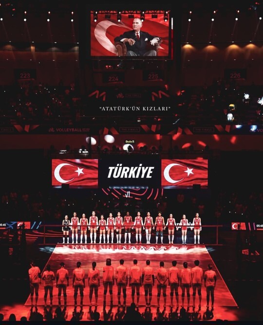 Atatürk’ün kızları şampiyon oldu; bu büyük zafer size neler hissettirdi?