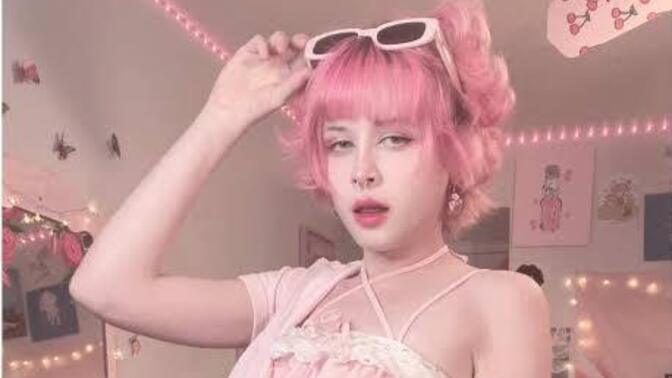 Bir femboy sizle tanışmak aşk yaşamak istediğini söylese ne yapardınız?