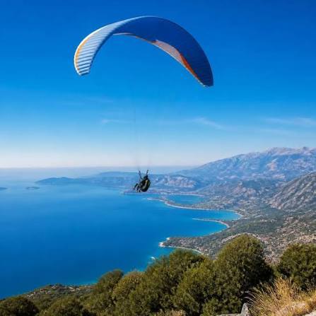 Paraşütle atlamak nasıl bir his, ilk kez tandem atlayış yapanlar korkuyu nasıl aşıyor?