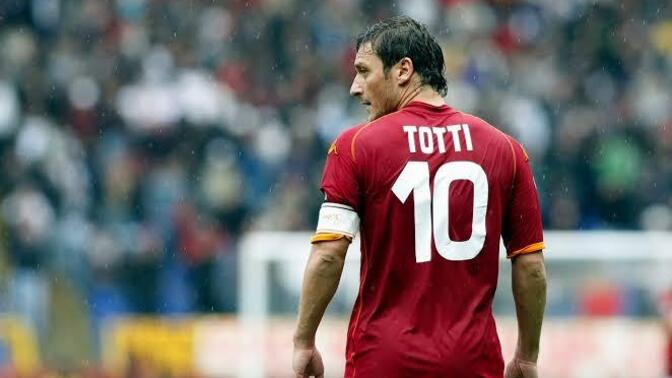 "Sadık mısın" sorusuna, "o roma'ydı ben totti" desem nasıl olur?