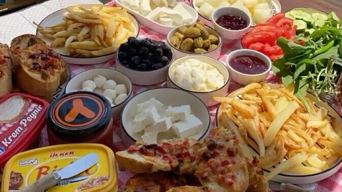 Her sabah istisnasız kahvaltı eder misiniz yoksa geçiştirir misiniz?