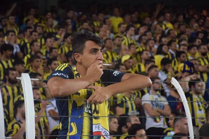 Kim sigarama eşlik etmek ister?