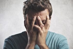 Geçmişe takılır mısın?