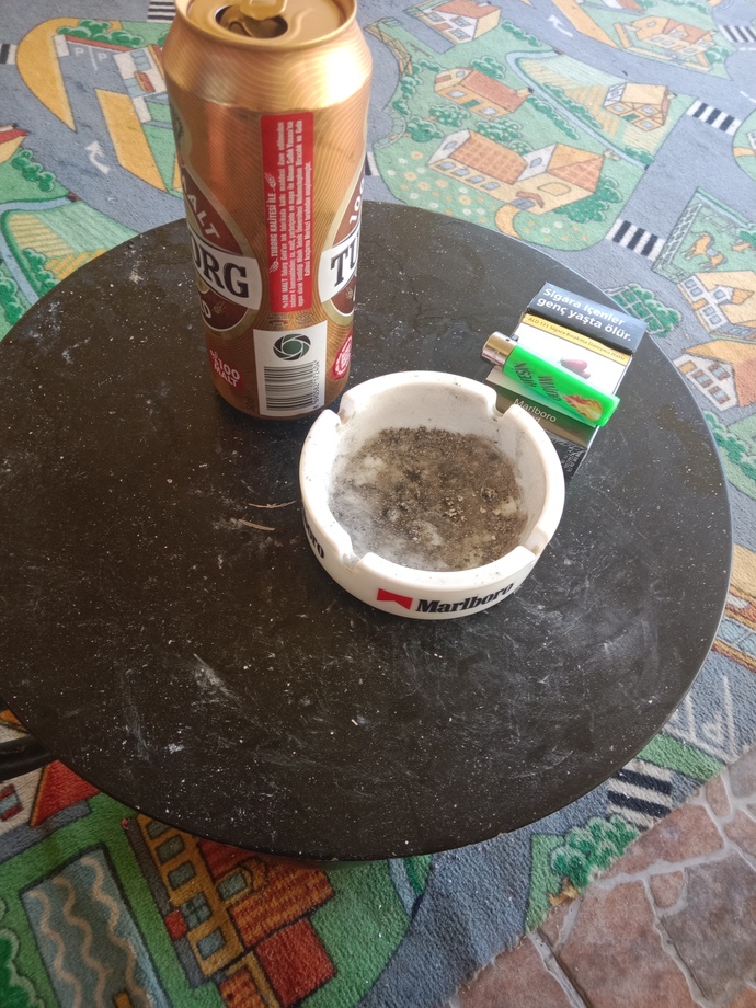 Mevsim geçişlerinde siz soğuk mu sıcak içecek mi tercih ediyorsunuz?