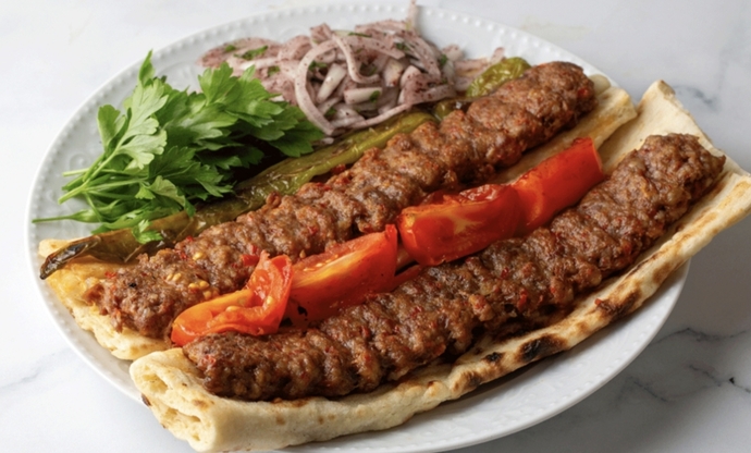 Adana kebap seviyor musunuz?