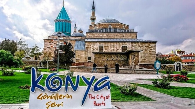 Konya’da sadece Mevlana’yı görmek yeterli mi, başka mutlaka nereleri görmeli?