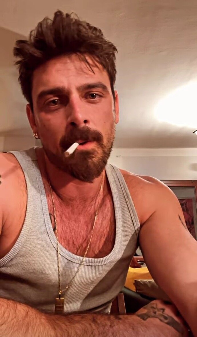 Ne olcak benim bu esmer sevdam 🥰🤪?