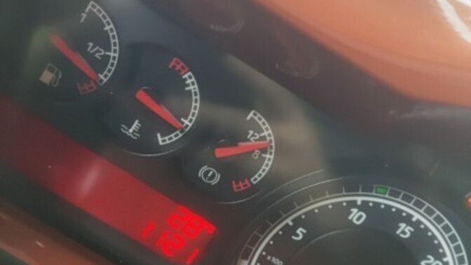 Babası petrol istasyonu sahibi olan hanımlar varmidir burada?