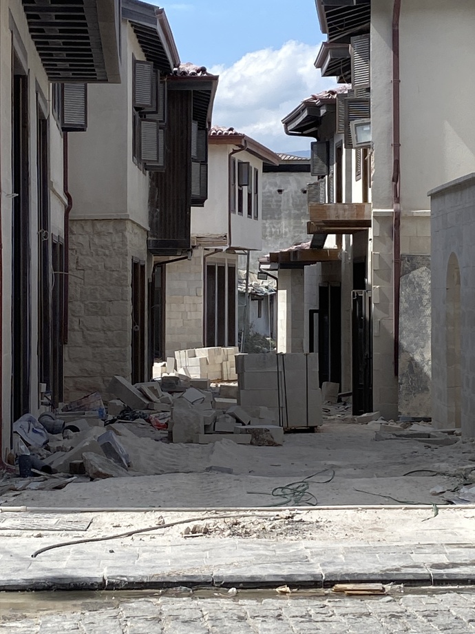 Neler yapıyorsunuz şu an?