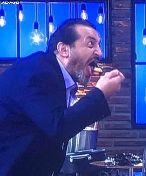 Erkekler neden bu kadar çok yemek yiyor ya kaç tane mideniz var jkf?