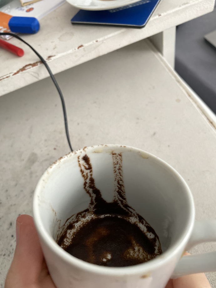 Fotoğraftan falıma bakar mısınız, bilenler detaylı yorum yapabilir mi?