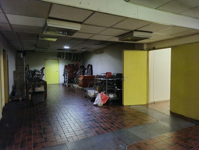 Okulumun bodrumu neden bu kadar Backrooms havası veriyor, tehlikeli mi?